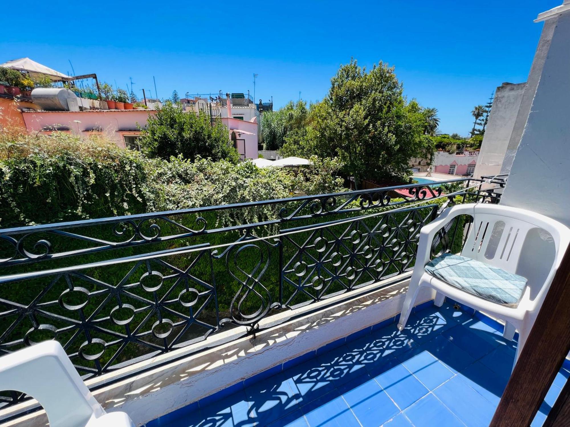 Villa Thomas Bb Conduzione Familiare Forio di Ischia Dış mekan fotoğraf