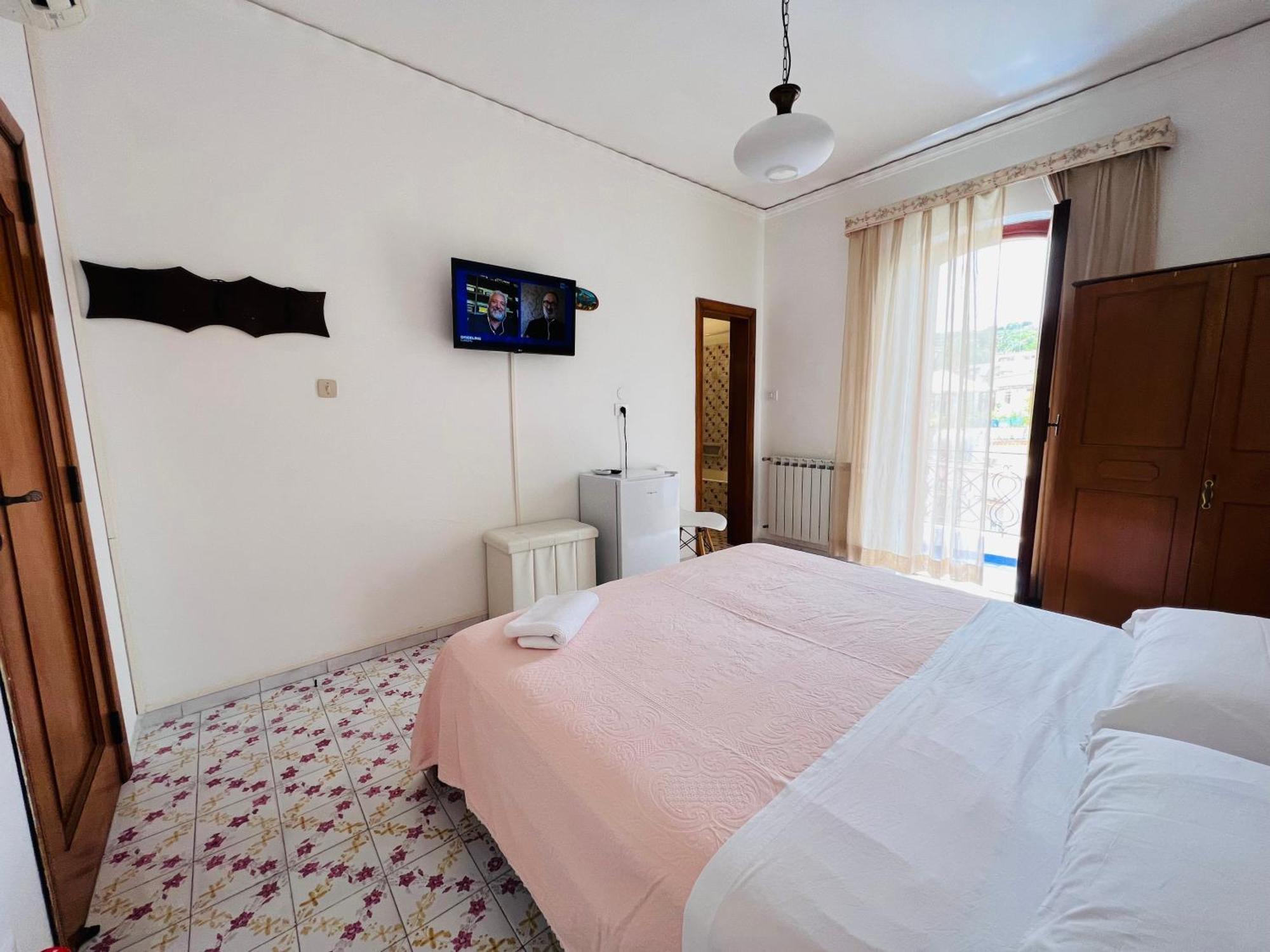 Villa Thomas Bb Conduzione Familiare Forio di Ischia Dış mekan fotoğraf